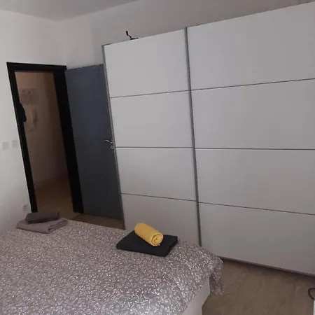 Apartman Ss *
